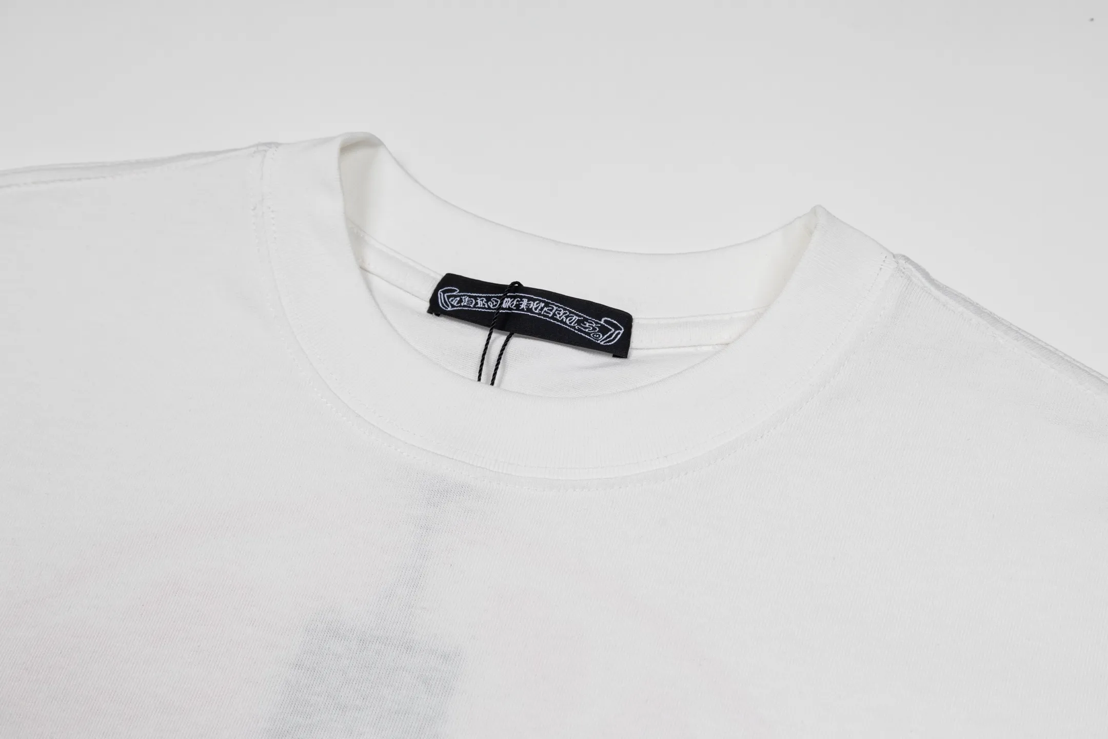 A 003 Chrome Hearts T ， Versatile Same Style ：Black White Size:S-XXL